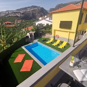 Casa Dos Avos With Pool In Funchal (Madeira)