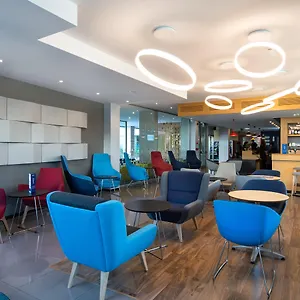 Express Lisbon Airport By Ihg Hotel